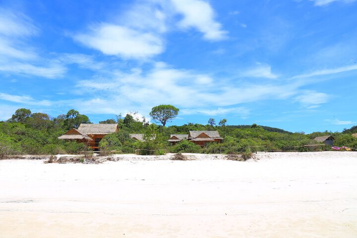 Beach 40 of 65