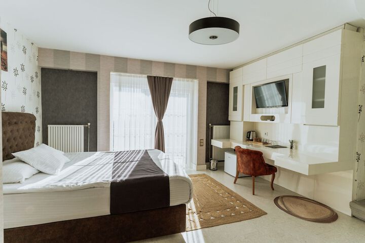 Room 36 of 66