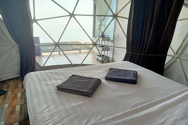 Room 53 of 101
