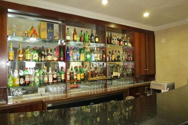 Lounge 60 of 94