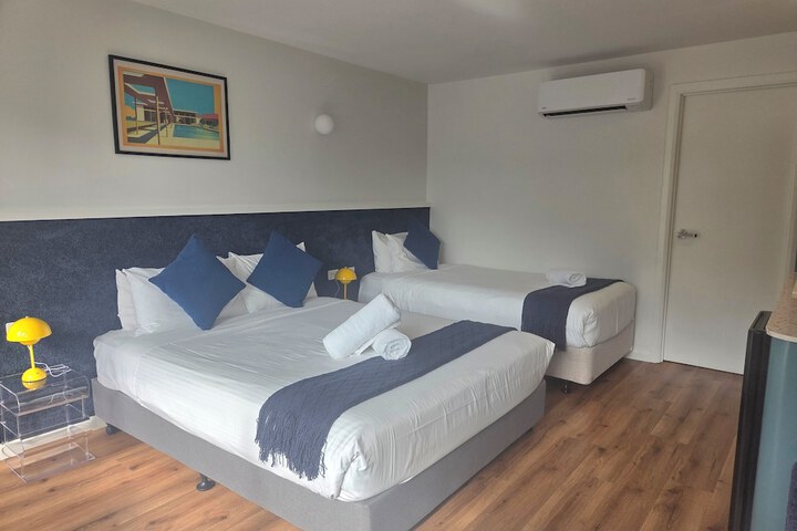 Room 47 of 69