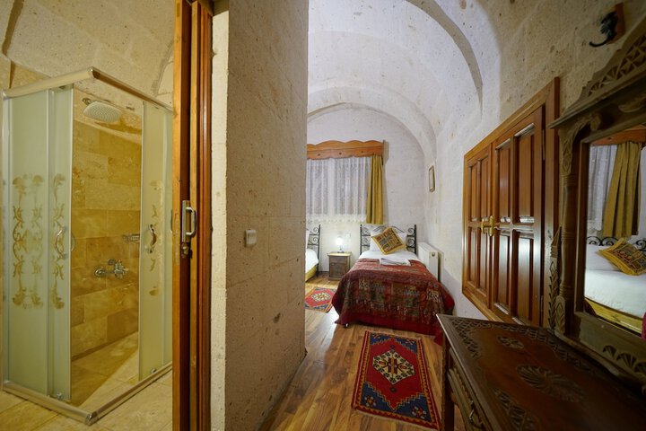Room 40 of 129