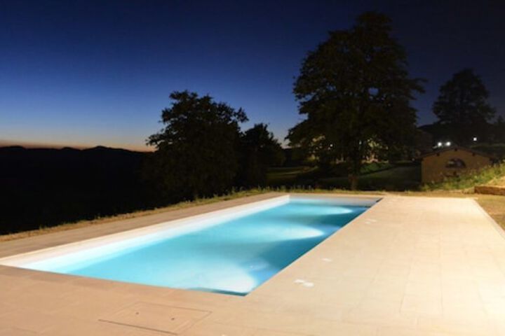 Pool 30 of 49
