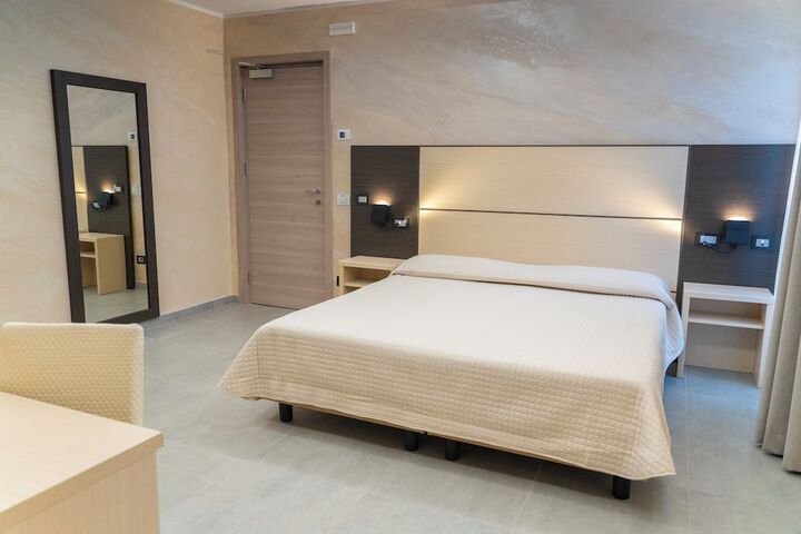 Room 19 of 72
