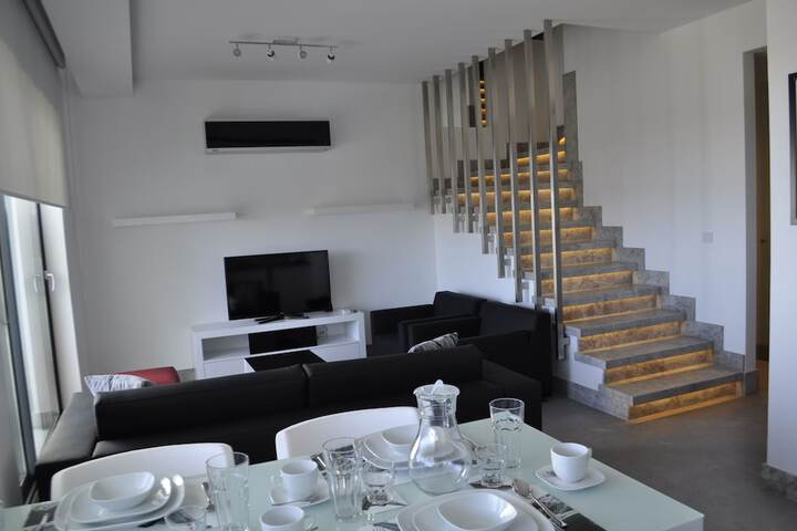 Room 15 of 61