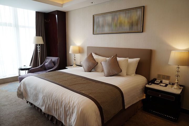 Room 4 of 21