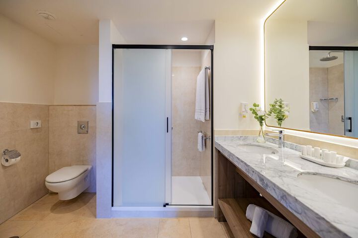 Clean Restrooms