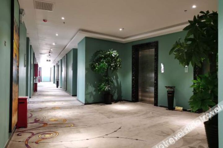 Hotel Interior 13 of 26