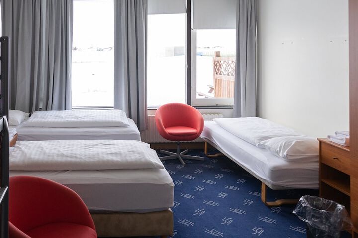 Room 15 of 126