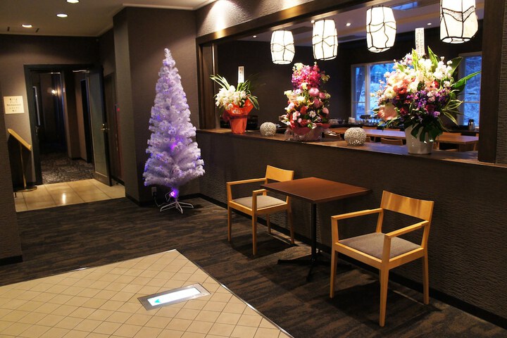 Lobby Entry