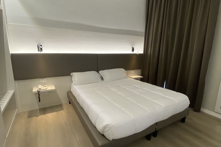 Room 13 of 56