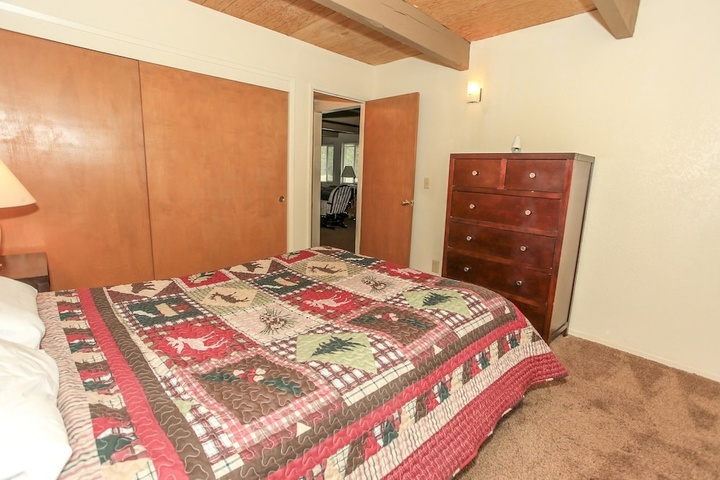 Photo of Bearly Rustic