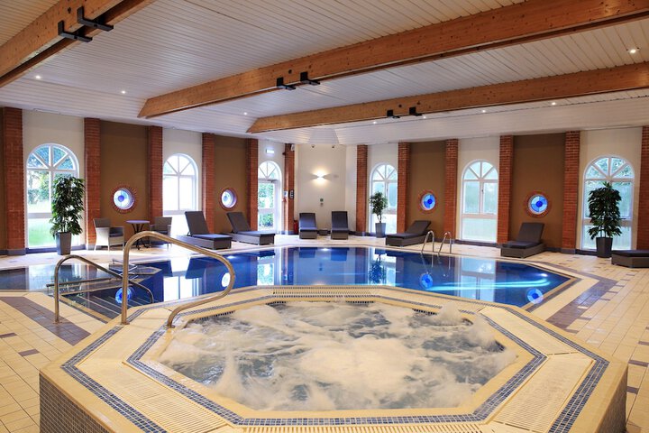 Spa 51 of 100
