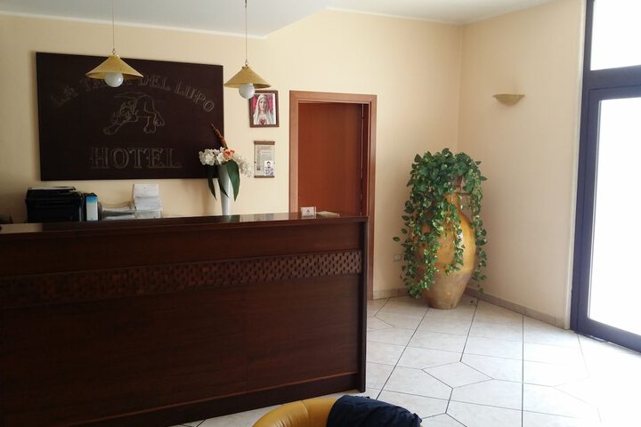 Hotel Interior 4 of 63