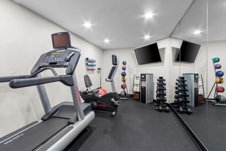 Hotel Gym Photos
