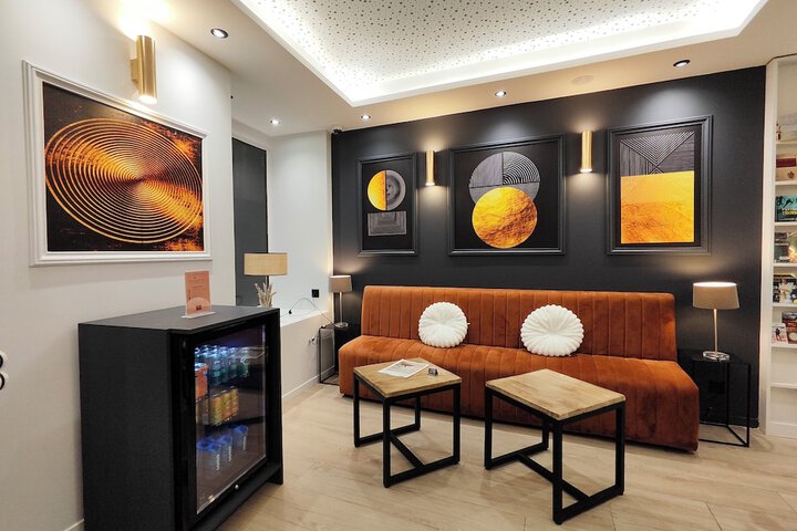 Lobby Entry