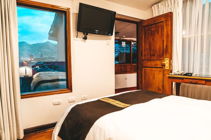 Room 10 of 70