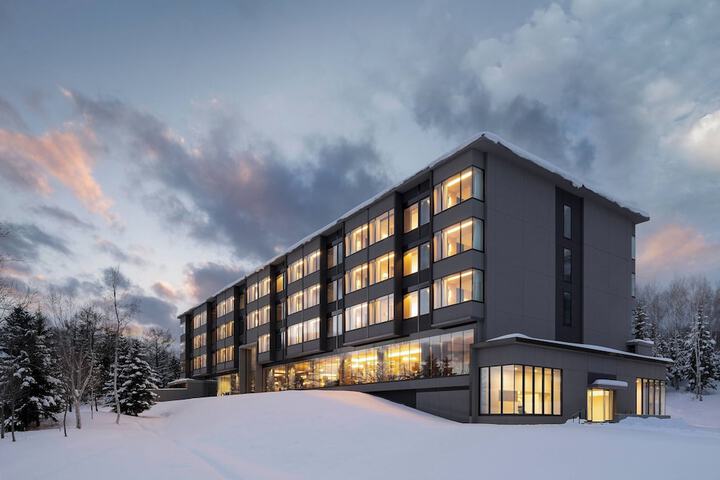 Hotel 44 of 47