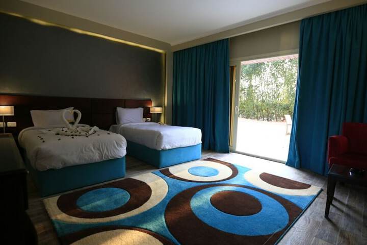 Room 22 of 43