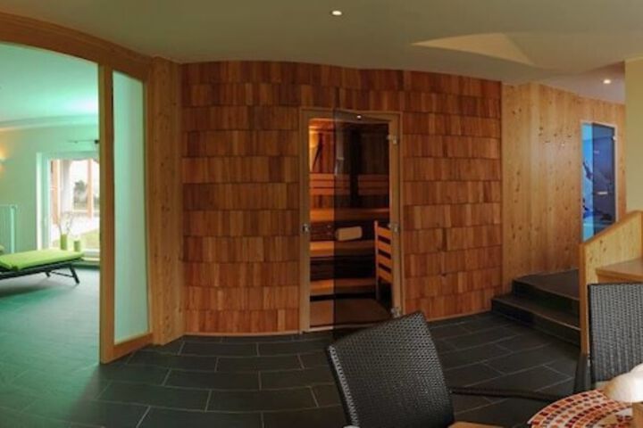 Hotel Interior 22 of 49