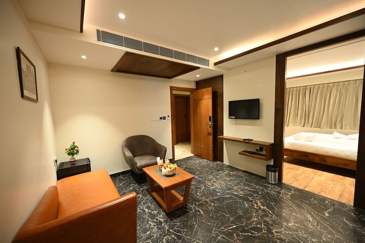 Room 22 of 27