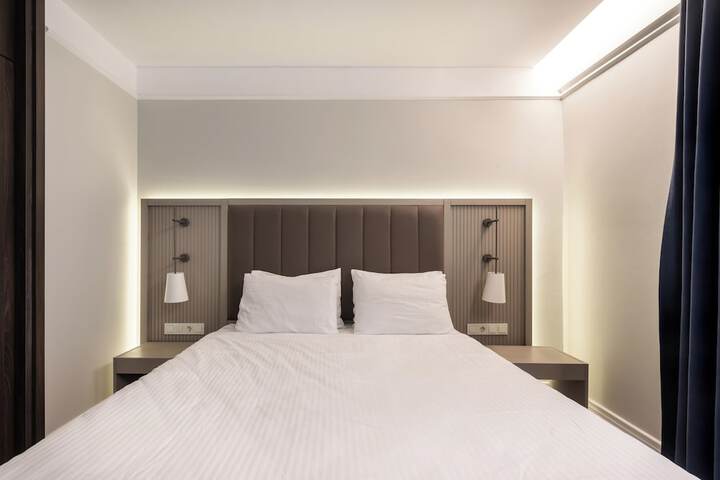 Room 20 of 63