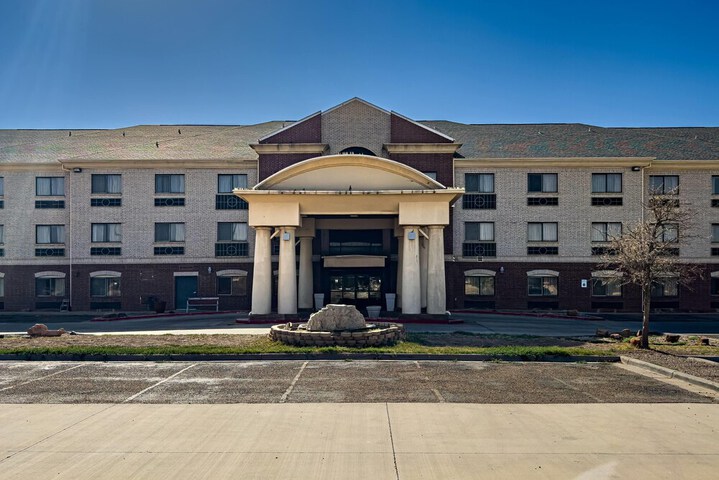 Hotel 35 of 36