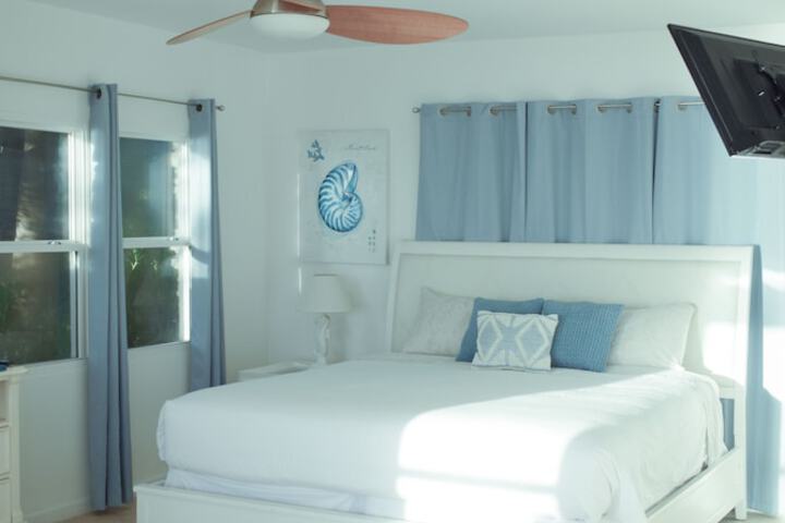 Room 11 of 74