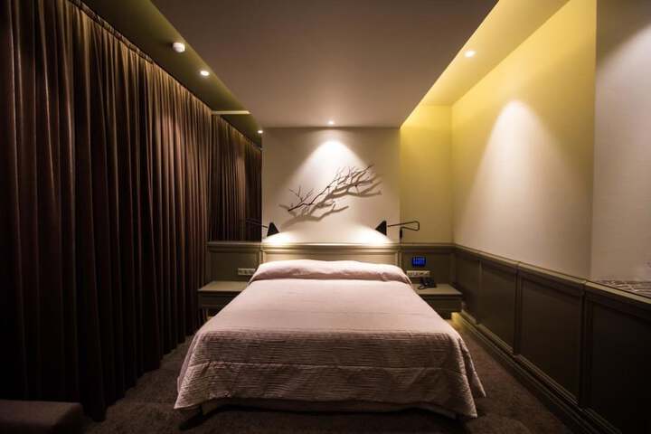 Room 12 of 54