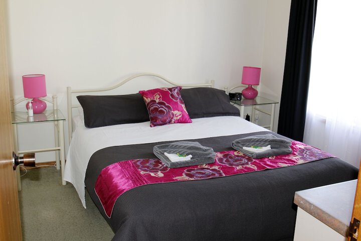 Room 3 of 22