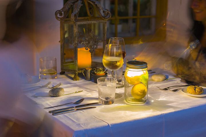 Dining 73 of 103