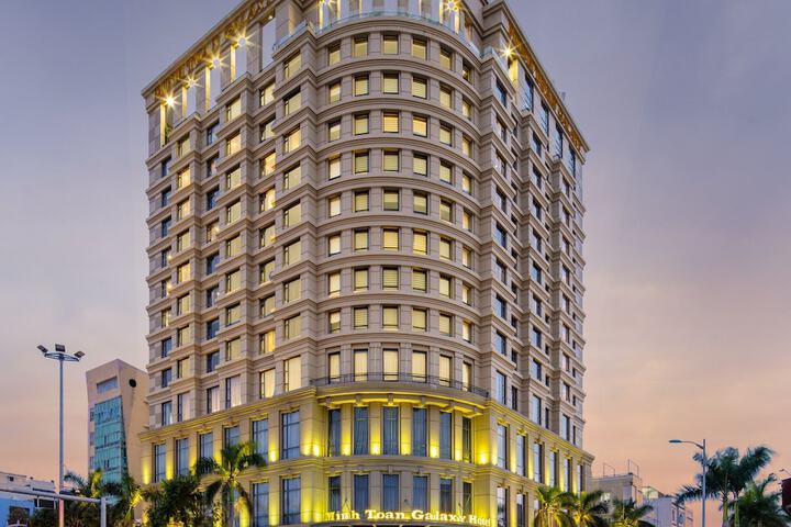 Minh Toan Galaxy Hotel