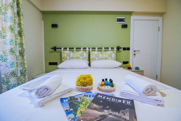 Room 14 of 61