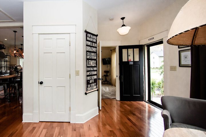 Room 11 of 25