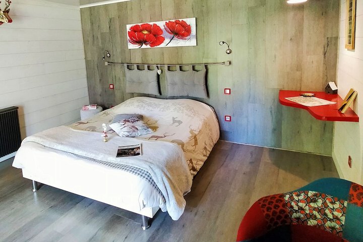 Room 13 of 64
