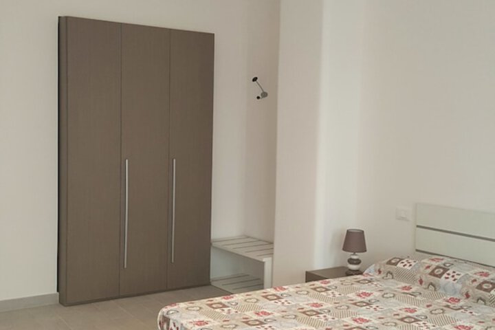 Room 10 of 22
