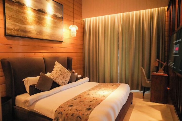 Room 36 of 297