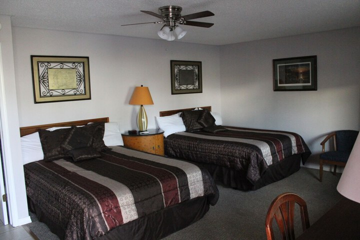 Room 30 of 219