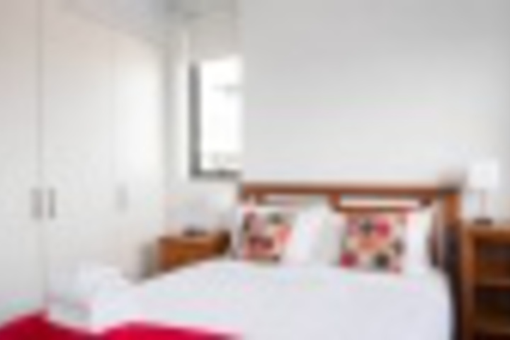 Room 40 of 288