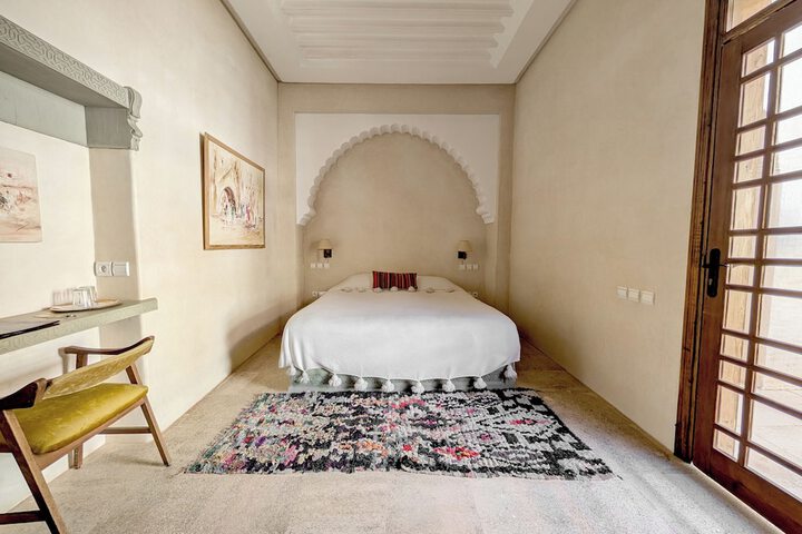 Room 6 of 78