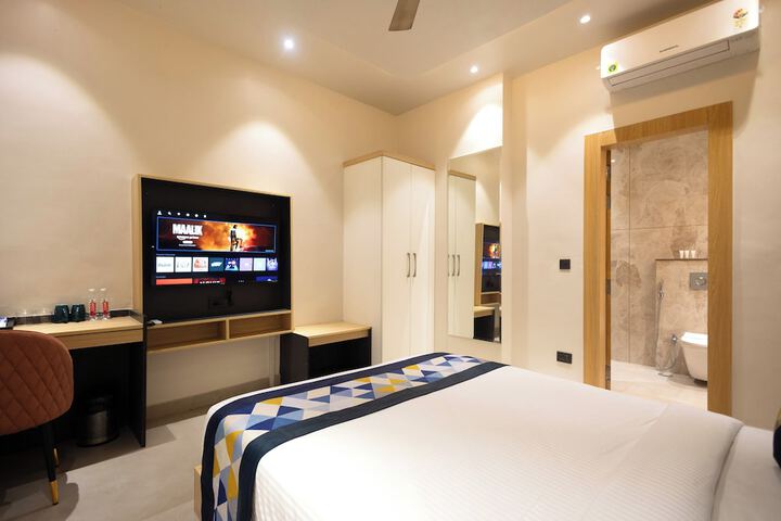 Room 21 of 48