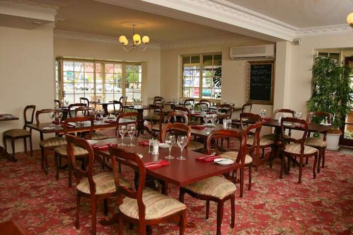 Breakfast area
