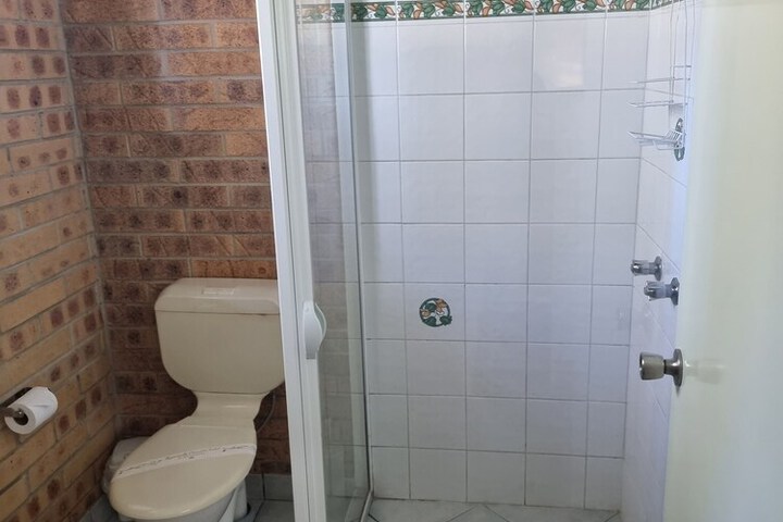 Room 5 of 21
