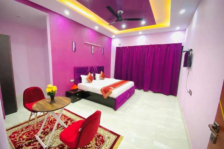 Room 7 of 10
