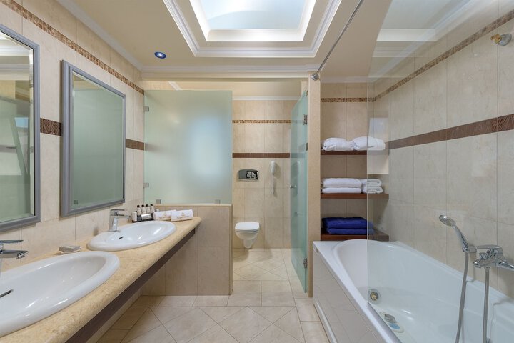 Clean Restrooms