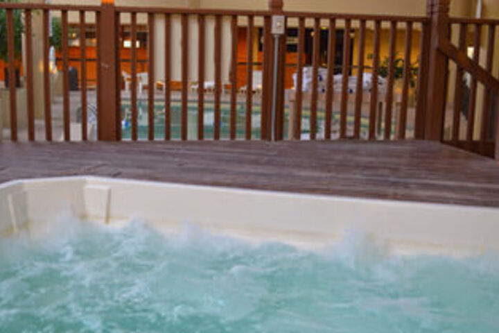 Spa 50 of 53