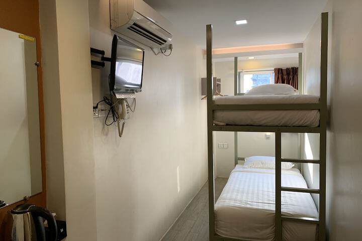 Room 18 of 58