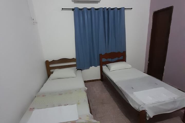 Room 12 of 31