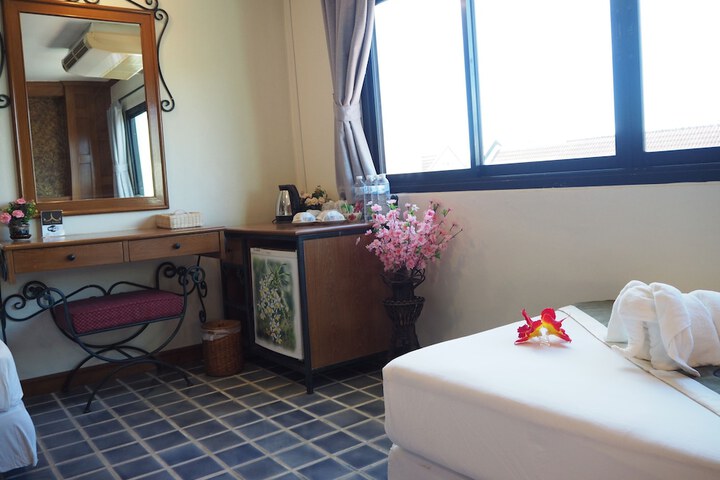 Room 25 of 101