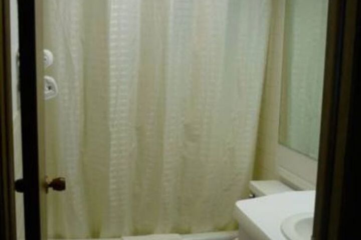 Room 12 of 14